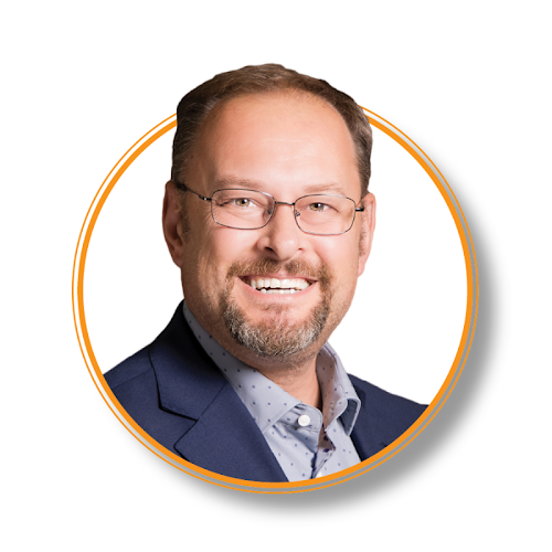 Headshot photo of eric langenfeld, volunteer financial mentor @ 3rd decade